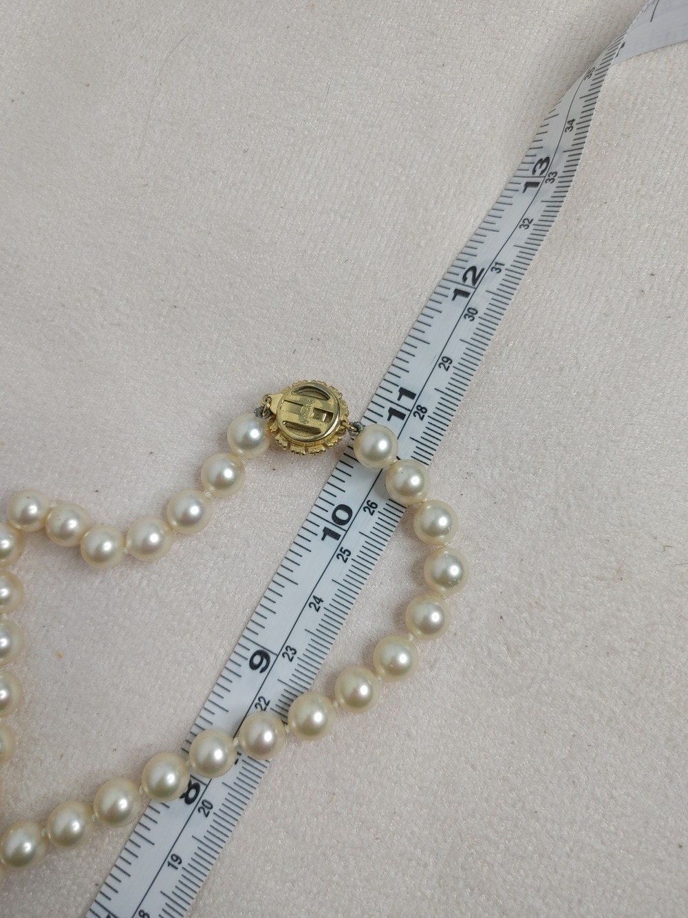Vintage Majorica Hand Knotted Princess Length Cream Pearl Necklace - Picture 8 of 12